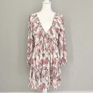 H&M Plissé Dress in Dusty Pink Floral